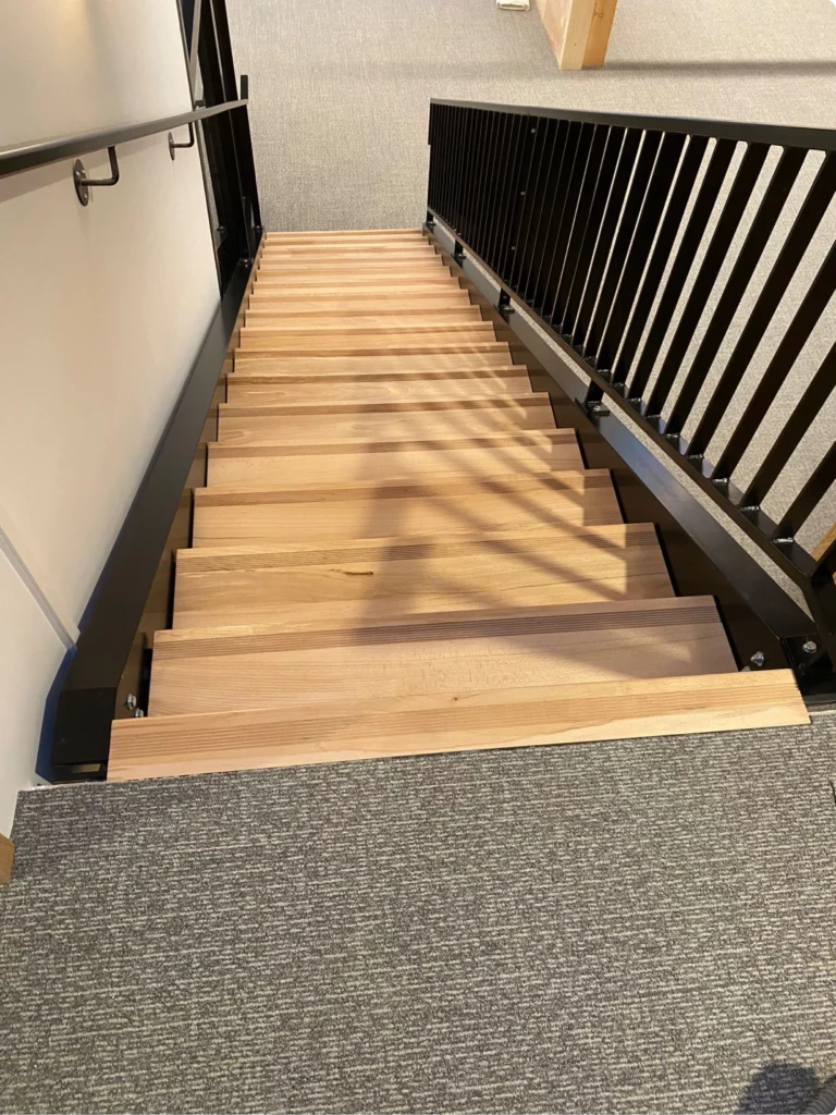 Kgm Menuisier Pommerieux Escqliers